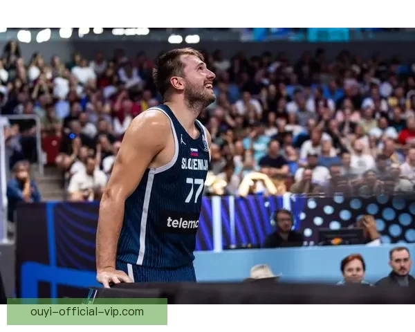 湖人官方力挺东契奇冲击MVP四项核心数据领跑全联盟彰显统治力